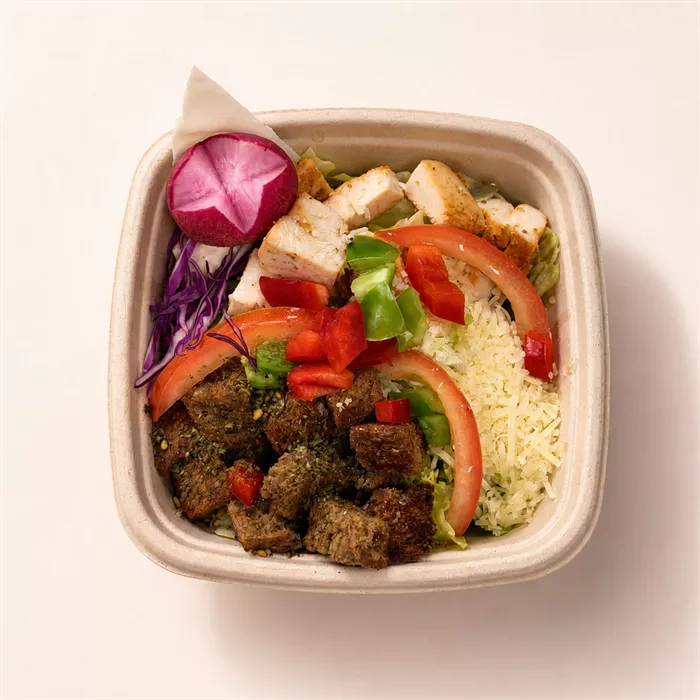 سلطة سيزر الدجاج
